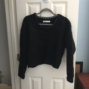 Zara black cropped sweater with chain collar